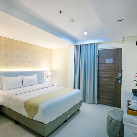 The Cube Hotel Malioboro, Azana Hotels Collection Yogyakarta Extérieur photo