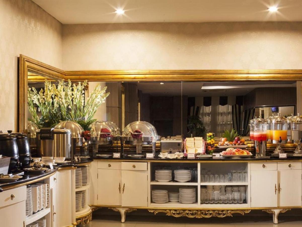 The Cube Hotel Malioboro, Azana Hotels Collection Yogyakarta Extérieur photo