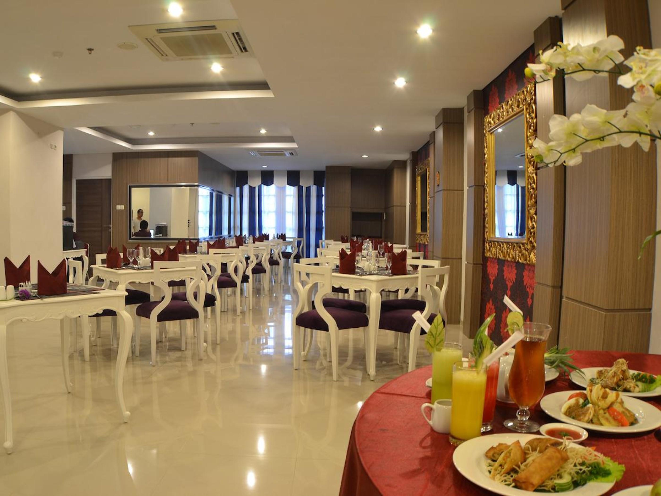 The Cube Hotel Malioboro, Azana Hotels Collection Yogyakarta Extérieur photo