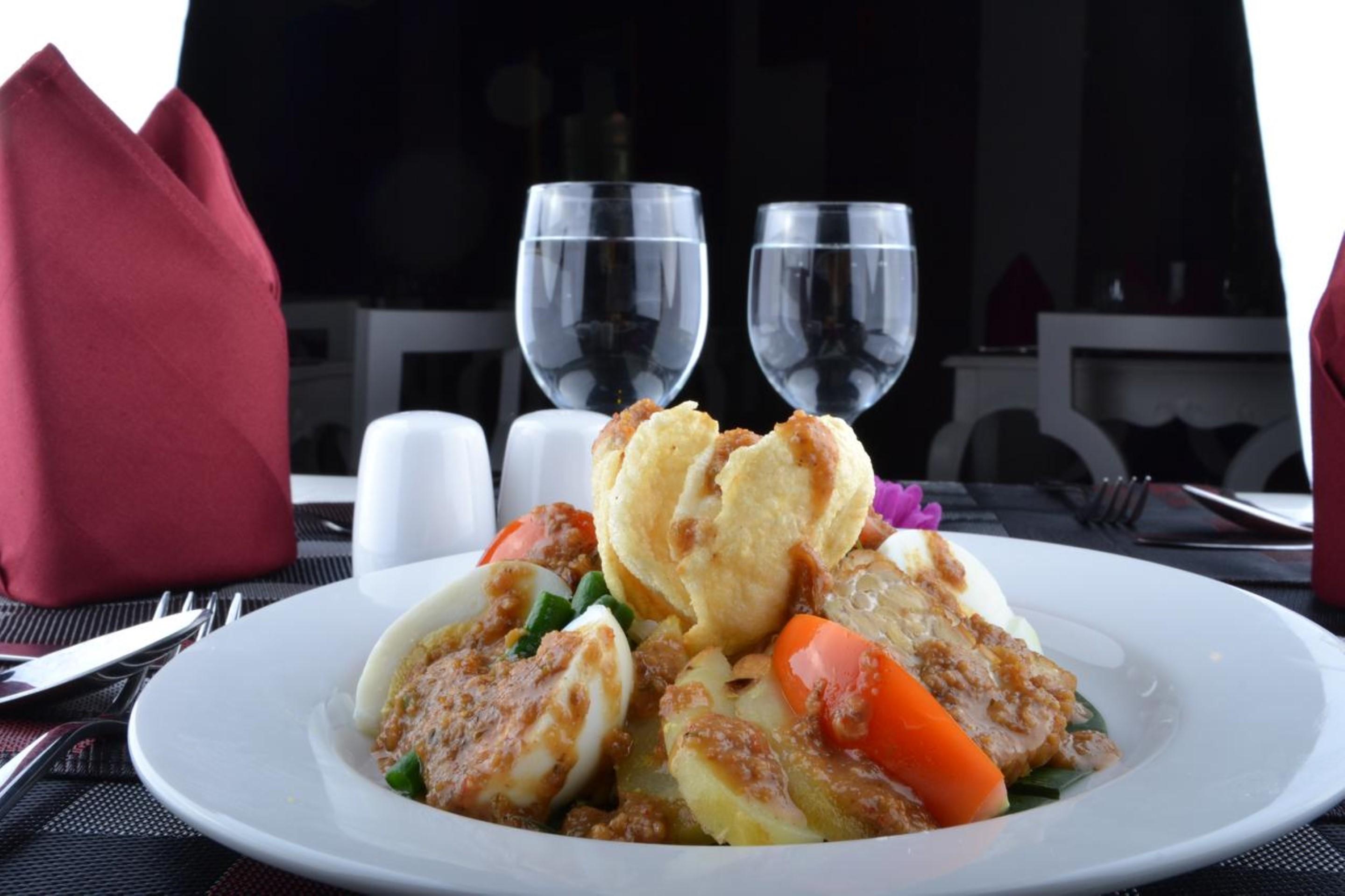 The Cube Hotel Malioboro, Azana Hotels Collection Yogyakarta Extérieur photo