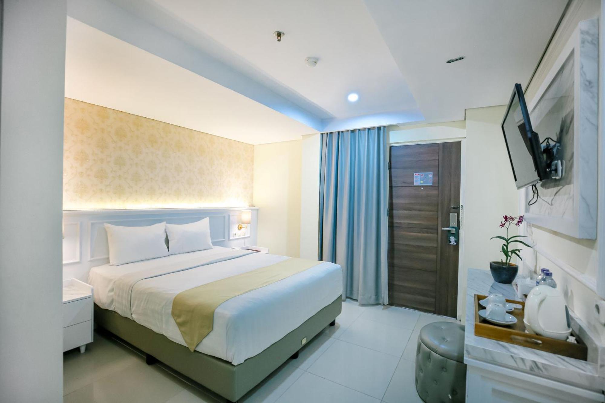 The Cube Hotel Malioboro, Azana Hotels Collection Yogyakarta Extérieur photo