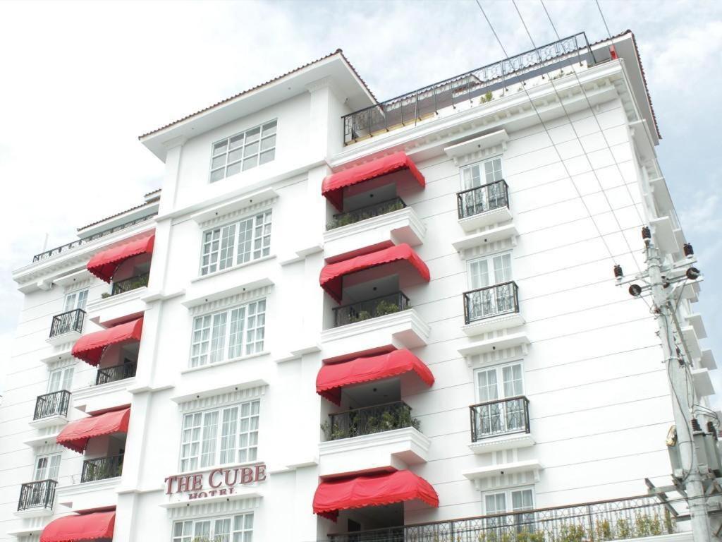 The Cube Hotel Malioboro, Azana Hotels Collection Yogyakarta Extérieur photo